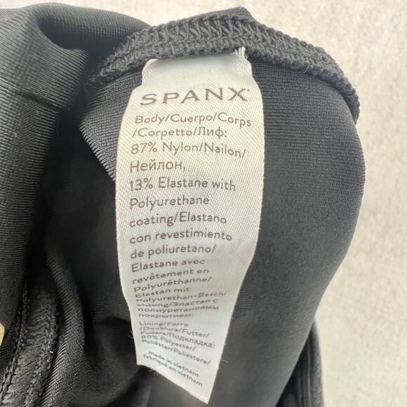 Spanx Snake Skin Faux Leather Legging Black Size S Mid Rise Skinny Leg Stretch - Picture 7 of 11